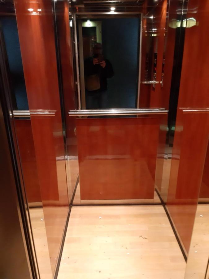 Kosmos Service Apartment Open View 2 테살로니키 외부 사진